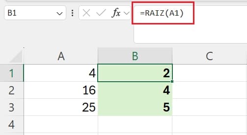 Ejemplo de Raíces cuadradas de múltiples celdas en excel