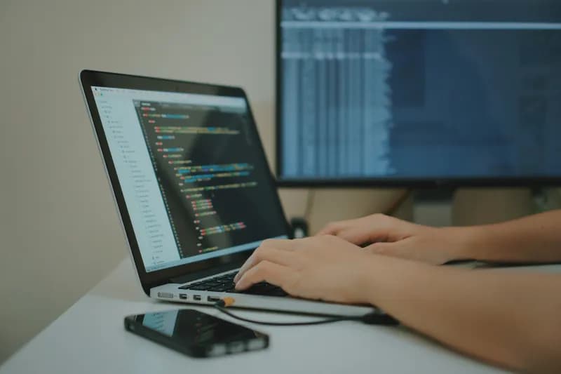 Qué es Docker Compose y Cómo Usarlo | Tutorial Completo