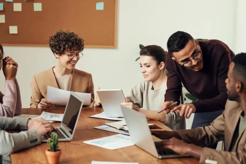 Qué es Microsoft Places y Para qué Sirve