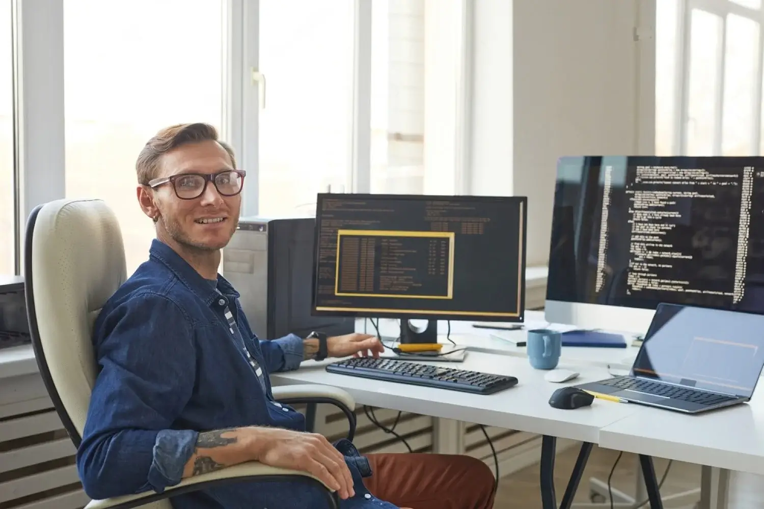 Desarrollador Web usando Veevalidate en Vue 3